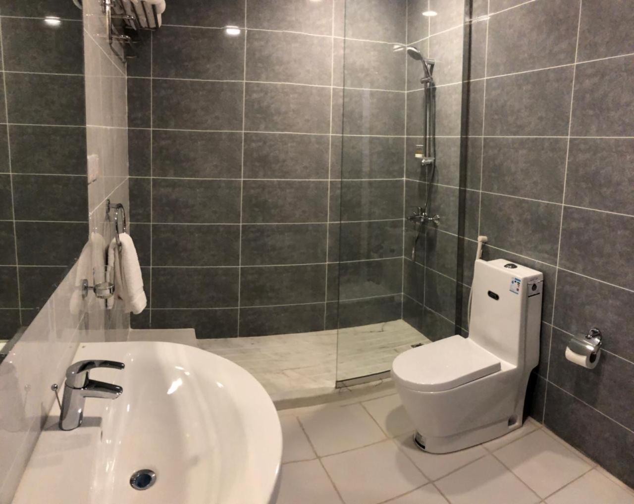 White Beach Hotel Suites Rabigh Exteriör bild